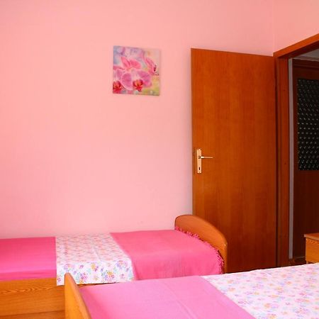 Apartment Teraferma Komiža Kültér fotó
